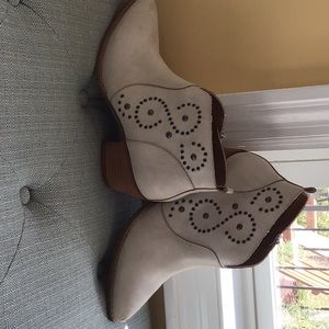 White booties with stud detail